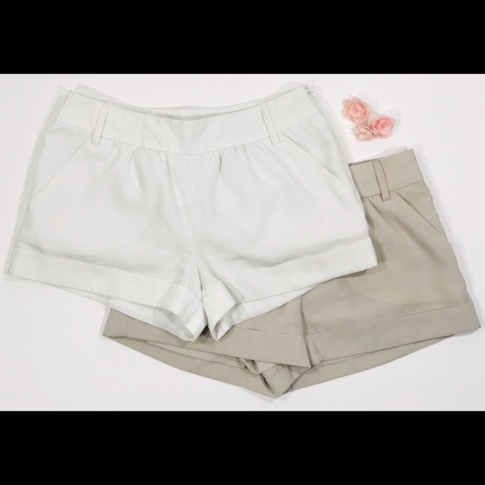 BUNDLE Express White & Tan Shorts